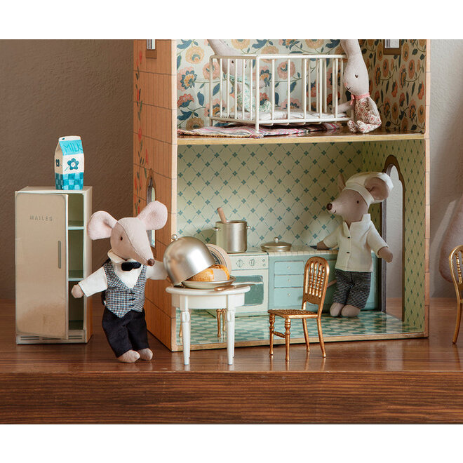 Side Table, Mouse