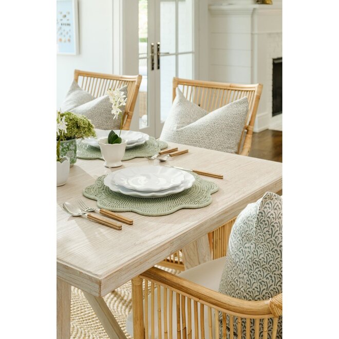 Rattan Scallop Round Placemat (Green)