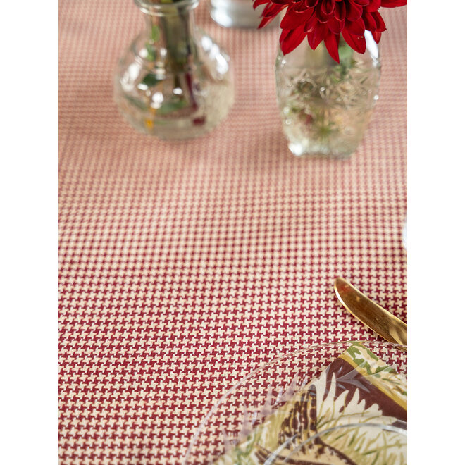 Pheasant Cabernet Tablecloth, 60" x 90"
