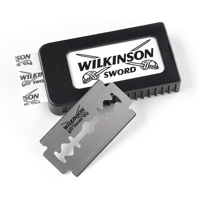 Wilkinson Sword Classic Men's Double Edge Safety Razor with 5 Razor Blades