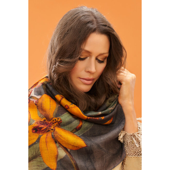 Wool Wrap Botany Bliss Scarf (Charcoal)