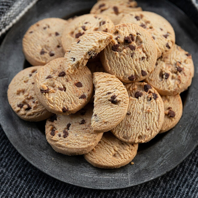 Walker's Pure Butter Chocolate Chip Shortbread