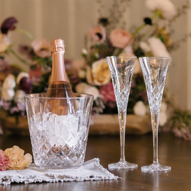 Wishes Happy Celebrations Toasting Flute Pair