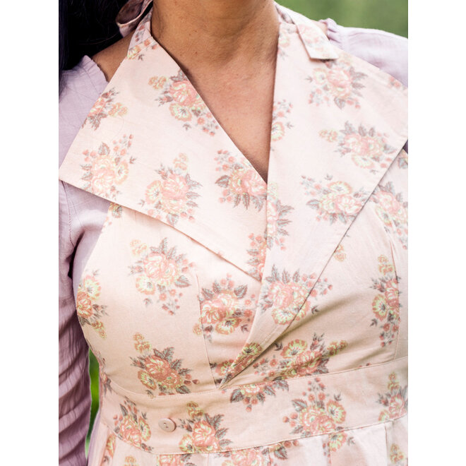 Antique Rose Collar Chef Apron