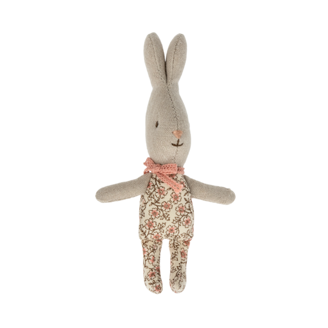 Rabbit, My - Rose