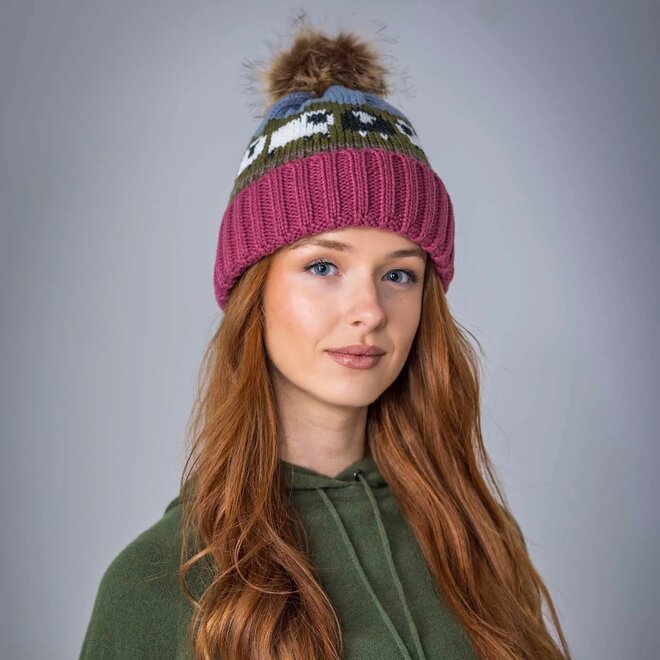 Aran Rose Sheep Pom Pom Hat