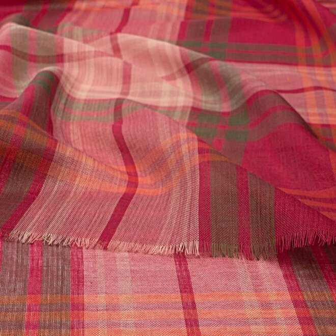 Alba Hunting Rose Extra Fine Merino Stole