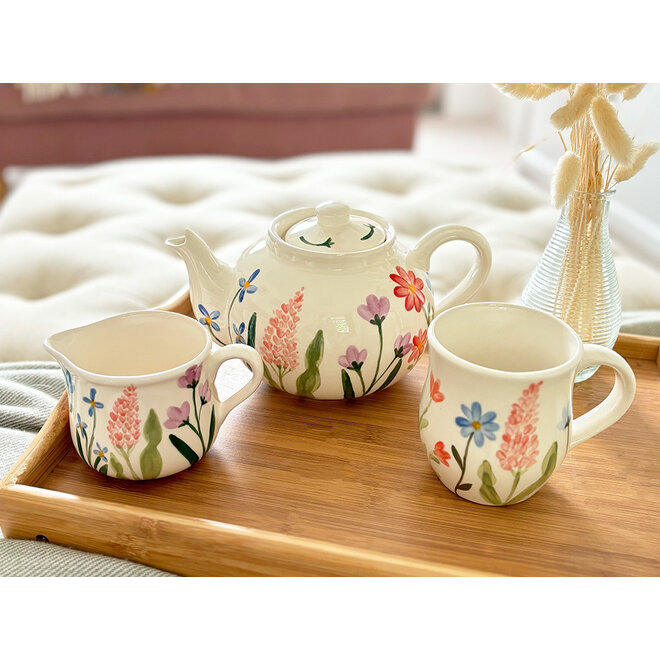 Ceramic Inspirations Wildflower Curved Mug