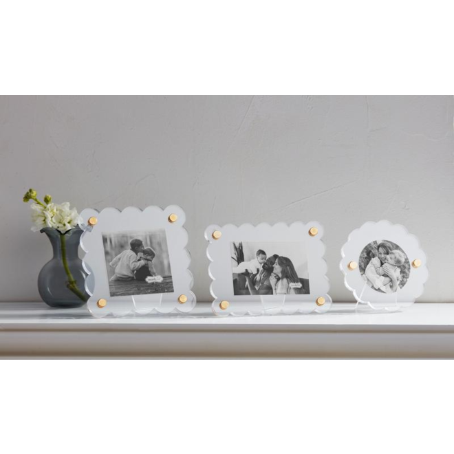 Rectangle Scallop Acrylic Frame