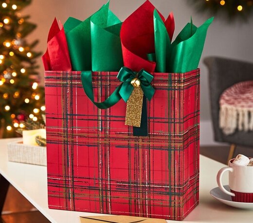Holiday Gift Bags & Gift Tags