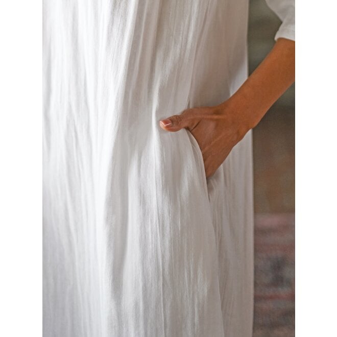 Cheerful White Nighty