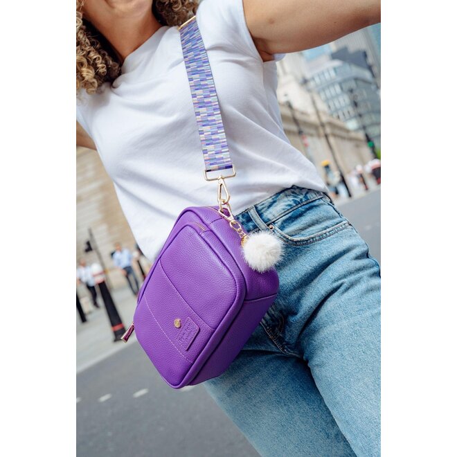 Elizabeth Line Strap