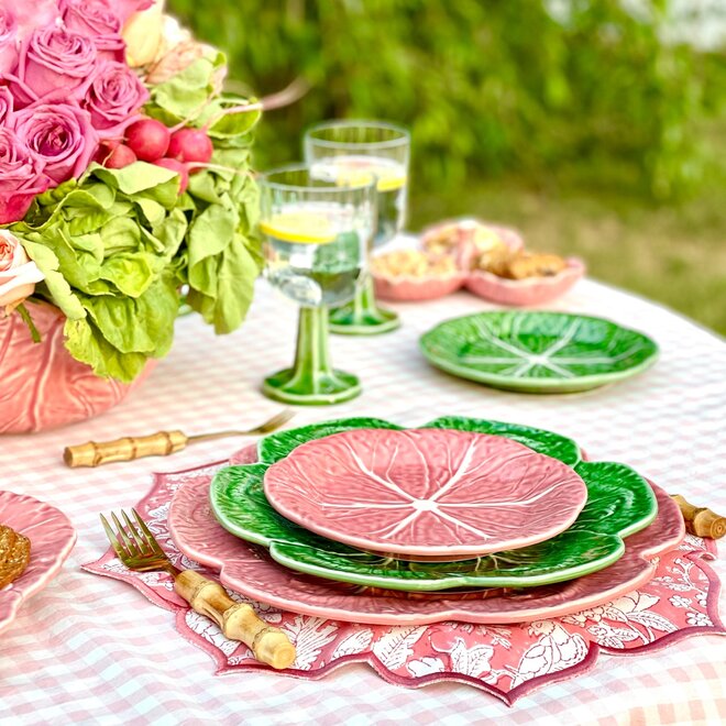Pink Cabbage Fruit Plate