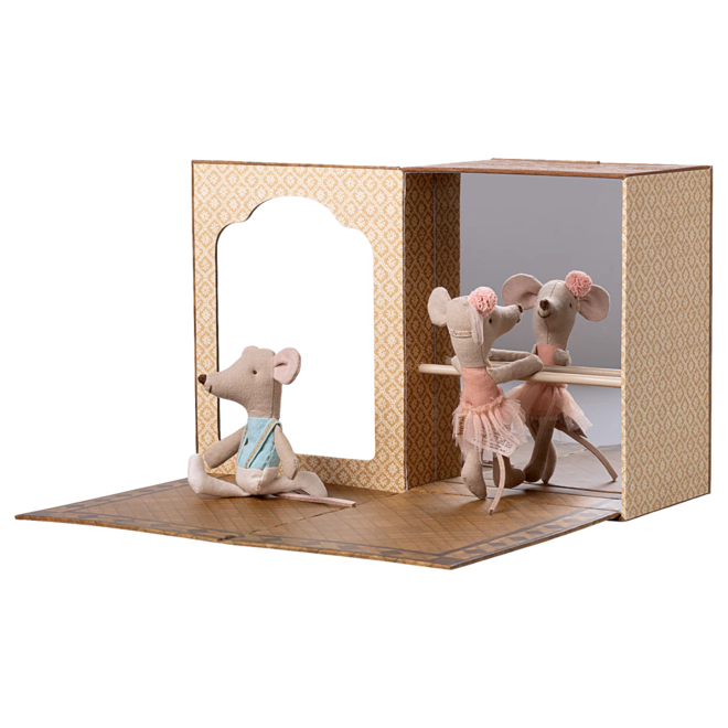 Ballet Mice in Dance Studio, Little Sister and Brother