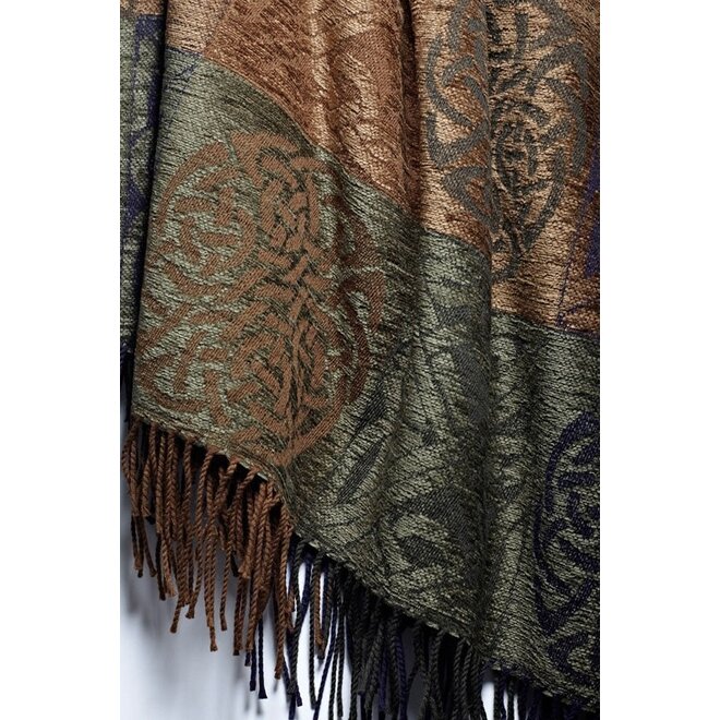 Calzeat of Scotland Celtic Knot Clansman Ruana