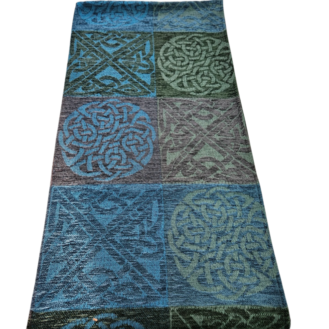 Calzeat of Scotland Celtic Knot Skye Wrap