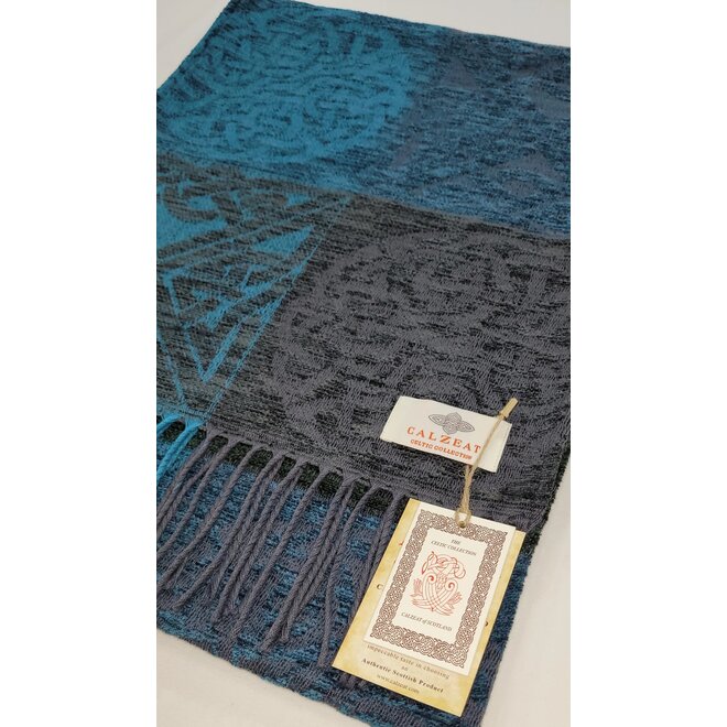 Calzeat of Scotland Celtic Knot Skye Wrap