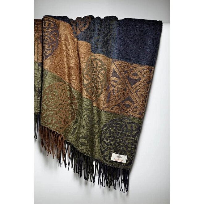 Calzeat of Scotland Celtic Knot Clansman Wrap