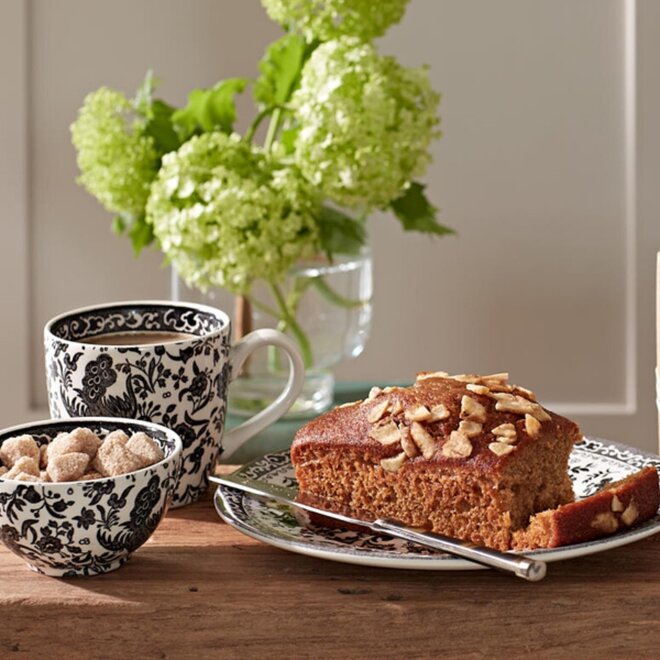 Black Regal Peacock Osbourne Mug