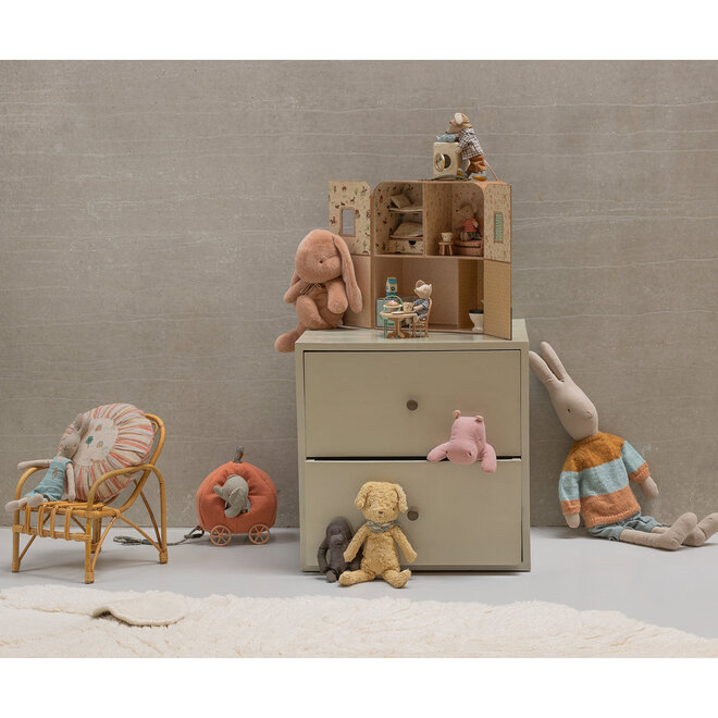 SuitCasa Mouse House