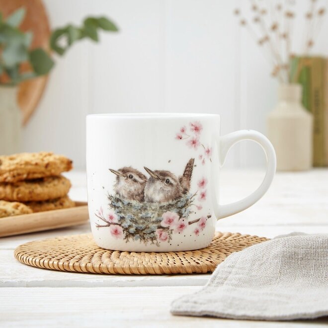 'Feather Your Nest' Wren Small Mug