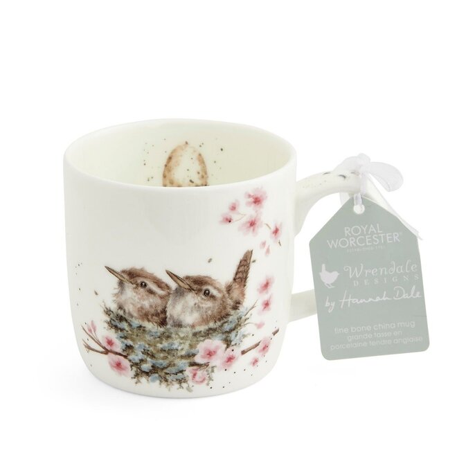 'Feather Your Nest' Wren Small Mug