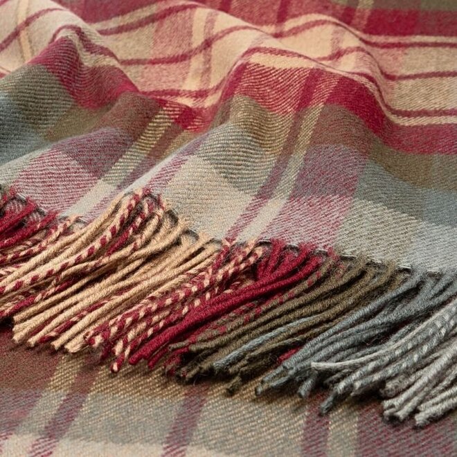 Auld Scotland Tartan Lambswool Blanket