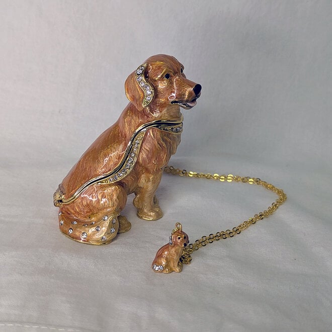 Kingspoint Designs Great Golden Retriever
