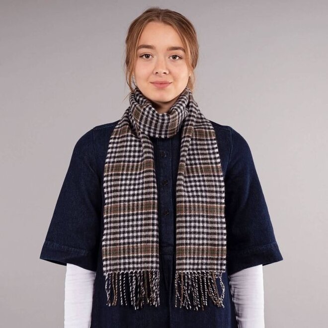 Bowhill Burns Check Lambswool Scarf