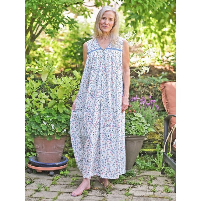 Chelsea White Nighty