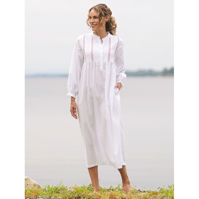 Trellis Cloud White Nighty