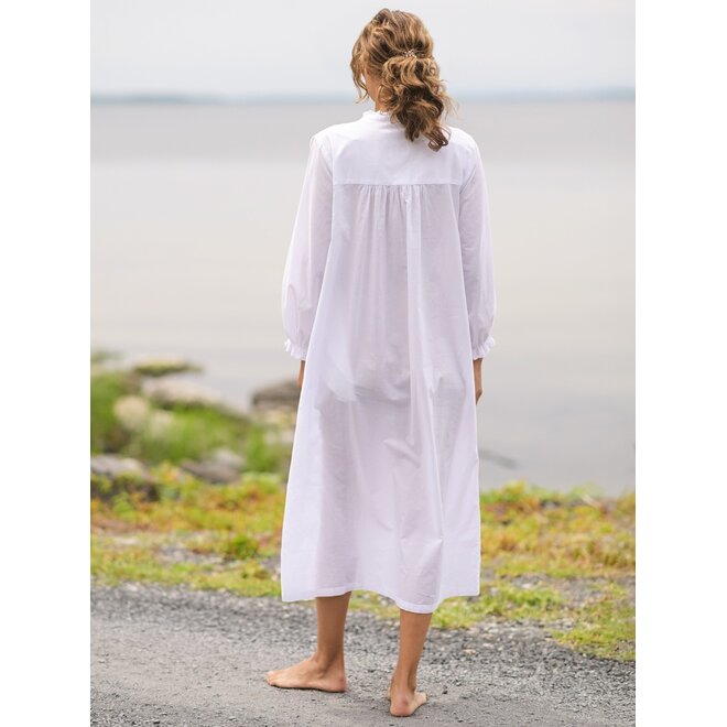 Trellis Cloud White Nighty