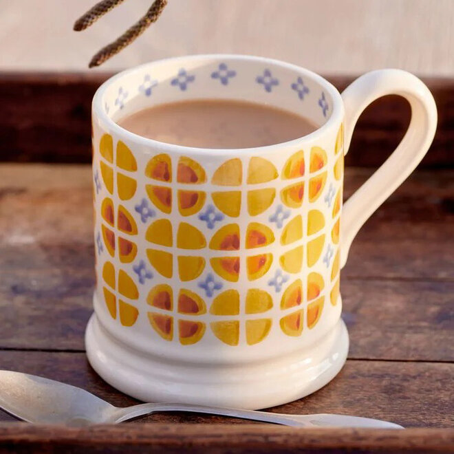 Hot Cross Buns 1/2 Pint Mug