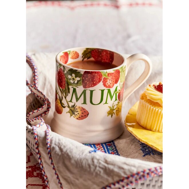 Strawberries Mum 1/2 Pint Mug
