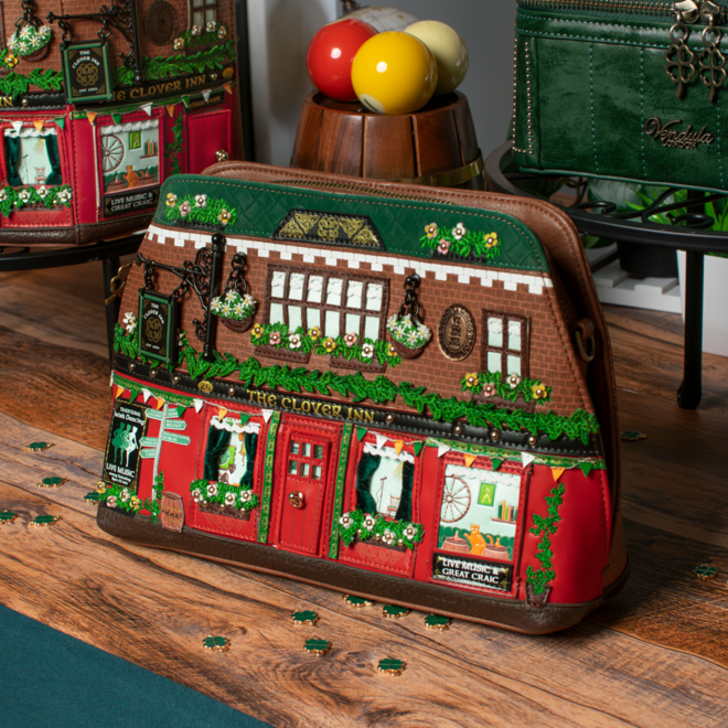 The Clover Inn Luna Pouch