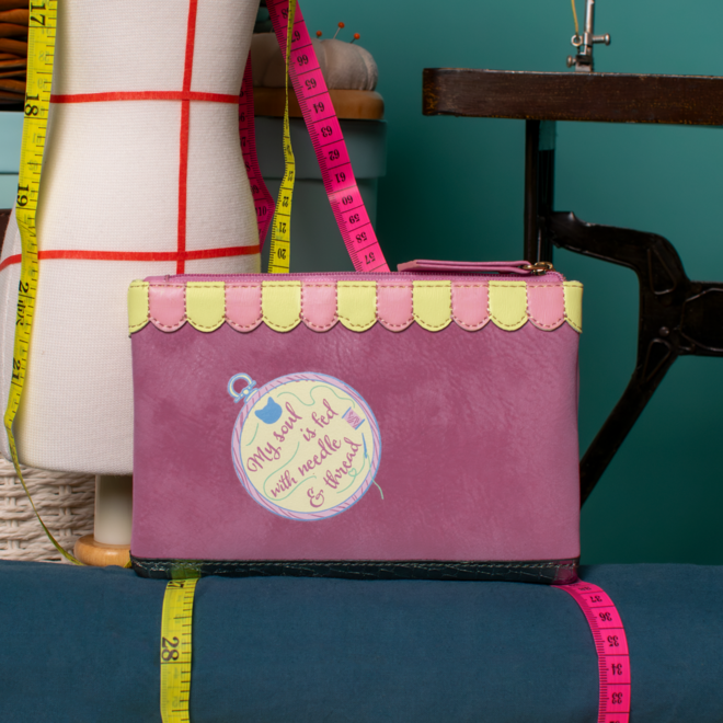 Sewing Shop Raspberry Edition Zipper Coin Purse