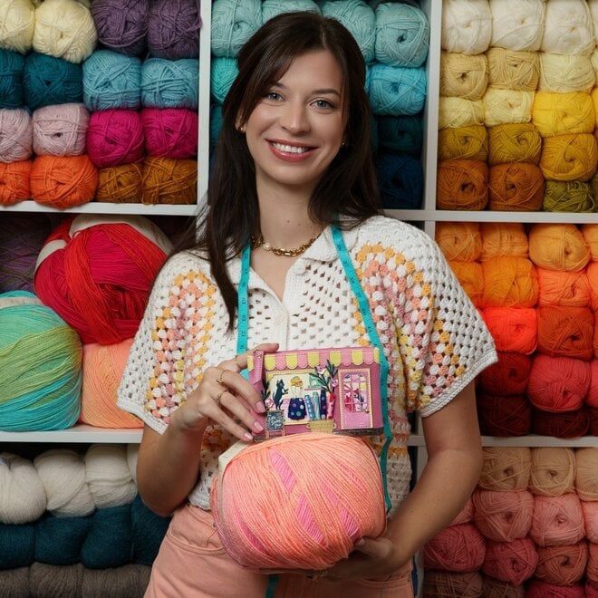 Sewing Shop Raspberry Edition Zipper Coin Purse