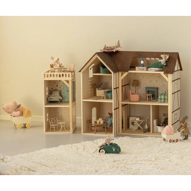 Wallpaper, Mouse Hole Farmhouse