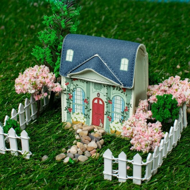 Vendula Village House Coin Purse No.15