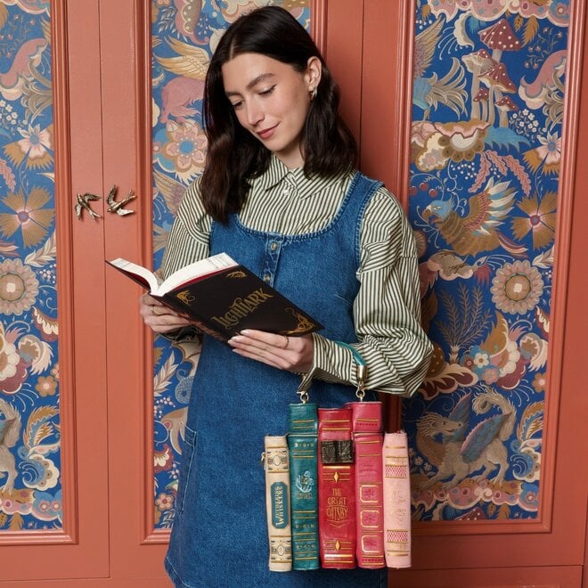 Vendula Bookshelf Boulevard Book Stack Bag