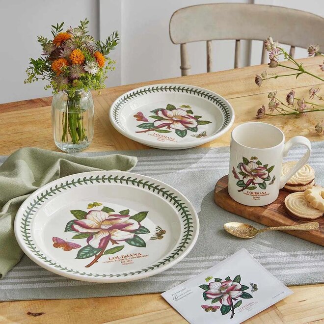 Blossoming States Louisiana Magnolia Dinner Plate