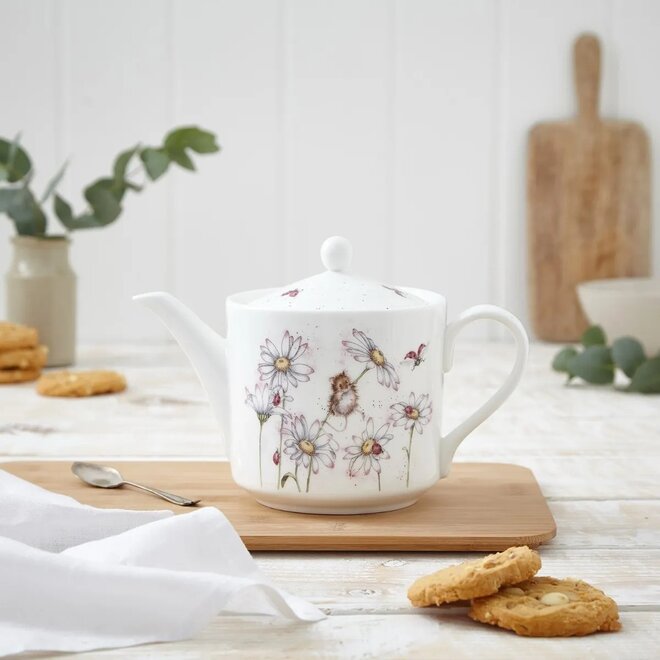 'Oops a Daisy' Mouse 2 Pint Teapot