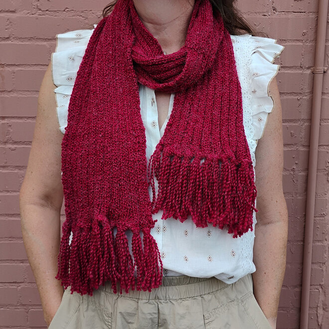 Red Ribbed Scarf With Fringe