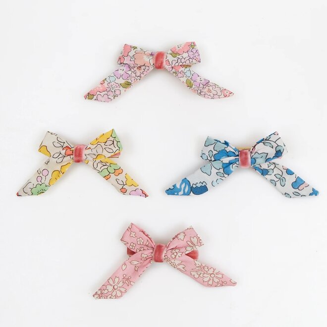 Floral Pattern Bow Hair Clips