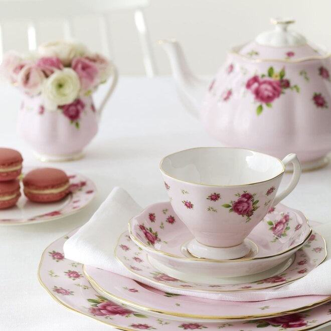 New Country Roses Pink Tea Set (Teapot, Creamer & Sugar)
