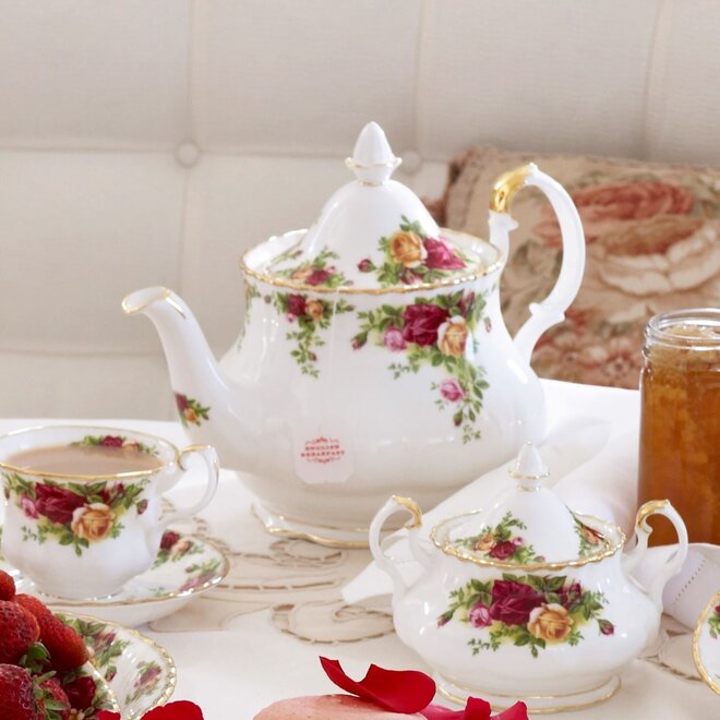 Old Country Roses Teapot