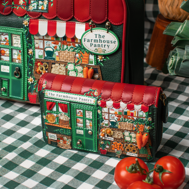Farmhouse Pantry Medium Ziparound Wallet