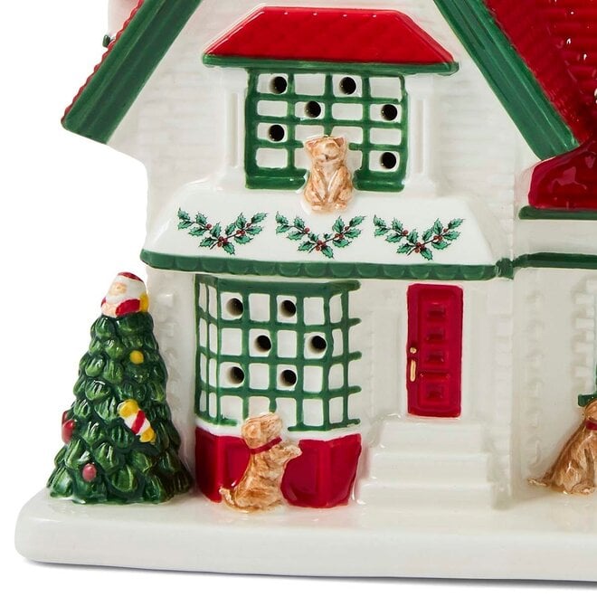 Christmas Tree Village LED Pet Shop