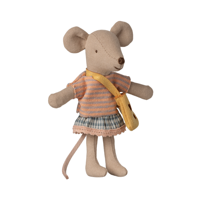 Little Sister Mouse with Bag
