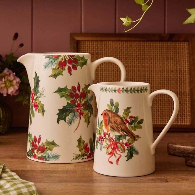Botanic Garden Christmas Holly 3 Pint Bella Jug